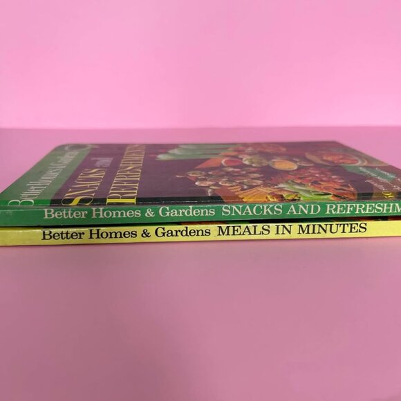 Vintage 1960s Better Homes & Gardens Hardcover CookBooks - Picture 8 of 9